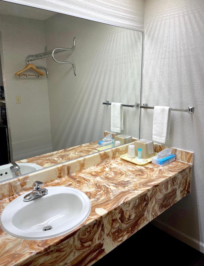 Luxury Inn & Suites Selma Ngoại thất bức ảnh